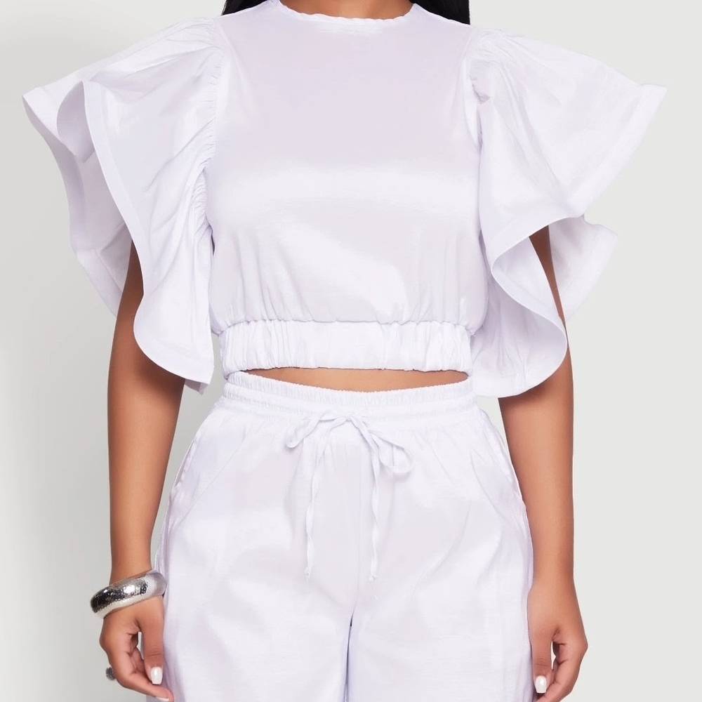 Source Unknown Sz 3X Flutter / Ruffle Sleeve White Crop Top - GlowUp Couture
